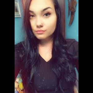 Meet your Posher, Cassondra